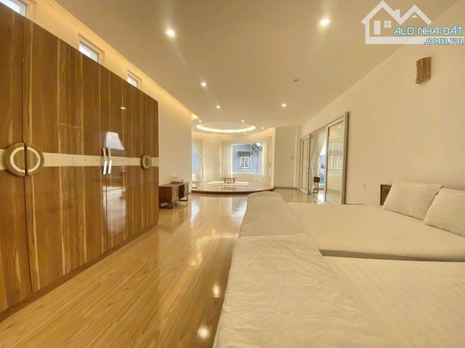 VILLA SÂN VƯỜN RỘNG 1.000M2 - SỔ FULL XÂY DỰNG NGAY TRUNG TÂM - ĐƯỜNG NHỰA 12MET VIEW ĐẸP - 3