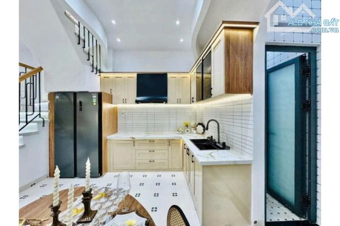 Bán gấp nhà 3 tầng cực đẹp, full nội thất cao cấp ngay chợ Thạch Đà, Gò Vấp - 3