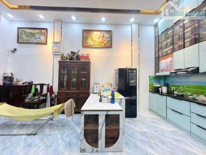 🏠 BÁN NHÀ – Lê Văn Quới, Bình Trị Đông A – Nhà 5 tầng – DT gần 88m² – Giá chỉ 9.3 tỷ - 3