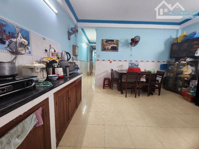 MẶT TIỀN ĐƯỜNG PHẠM THẾ HIỂN - CÁCH CẦU NHỊ THIÊN ĐƯỜNG HƠN 500M - 3 TẦNG - 129M2 - 3