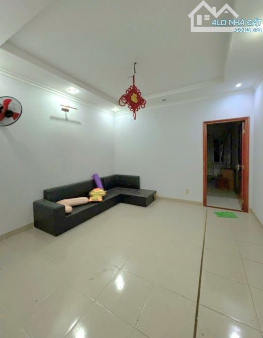 Bán nhà 4 tầng Cao Xuân Dục, P12 Q8 – 4.3x19m - 3