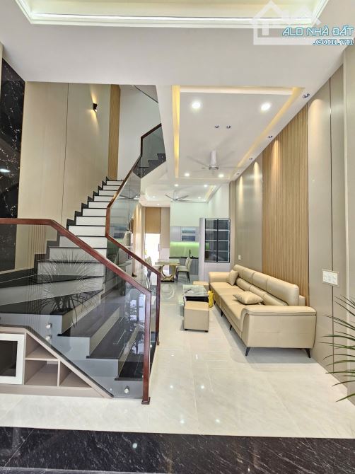 5,2Tỷ TL🔥Bán nhà 2 lầu Đối Diện Công Viên_KDC gần Chợ Thông Dụng P.Tân Đông Hiệp_Tp.Dĩ An - 3