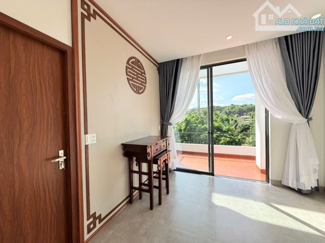 Nhà 3 lầu hẻm 19/5 , góc 2mt, trước nhà đường qh 24m, cách 19/5 chỉ 30m - cách Mai Thị Lựu - 3