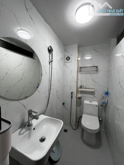 Bán Nhà Phương Liệt - Giải Phóng, 30m2 sổ đỏ, cách ô tô 30m, vị trí đẹp, giá tốt - 3