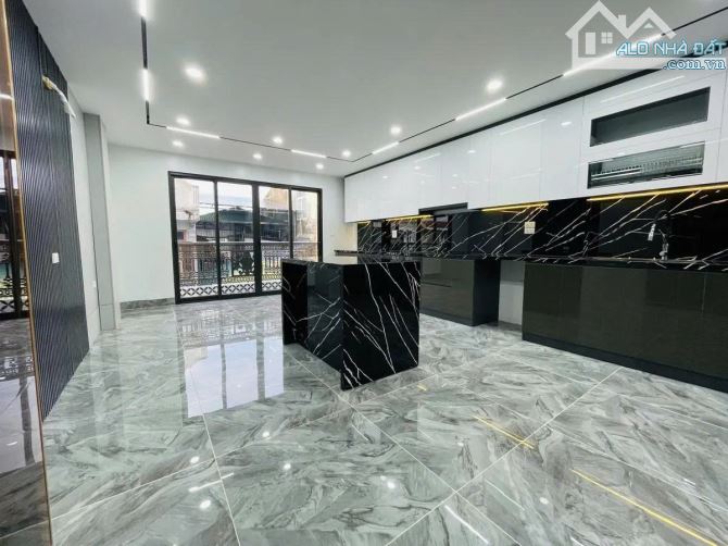 BÁN NHÀ TAM TRINH – 56m², GIÁ 23.2 TỶ – PHÂN LÔ VỈA HÈ – Ô TÔ TRÁNH – THANG MÁY - 3