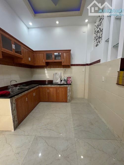 NHÀ 4 TẦNG,ĐƯỜNG 8M,KHU VIP ĐỒNG BỘ HIỆP THÀNH, QUẬN 12 -CHĨ 5TY990 - 3