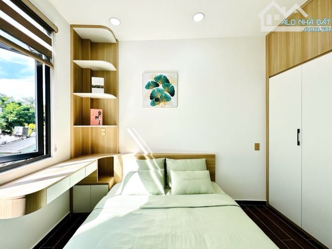 NHÀ ĐẸP FULL NỘI THẤT SÁT MT LÊ VĂN SỸ - TB - NGANG KHỦNG - 41m2 - 4 TẦNG - 8.3 TỶ - 3