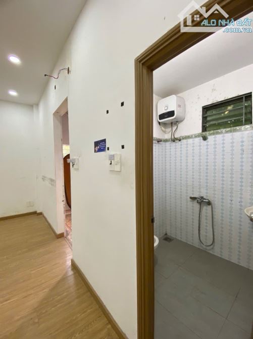 🎉🎉Toà nhà 2 tầng Để trống 2 tầng làm văn phòng ok - 3