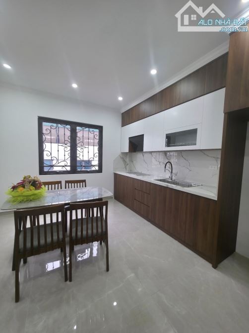BÁN NHÀ ĐƯỜNG 800A, HOÀNG QUỐC VIỆT, CẦU GIẤY, DIỆN TÍCH 55M, 7 TẦNG, MT 3.7M, GIÁ 25 TỶ - 4