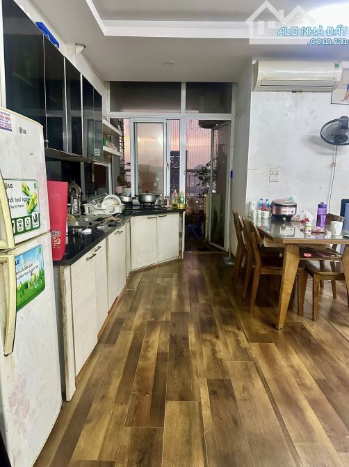 BÁN CĂN CHUNG CƯ B6A-NAM TRUNG YÊN, CẦU GIẤY, 80M2, 3 NGỦ, 2WC, 2 BAN CÔNG, GIÁ 6,2 TỶ - 4