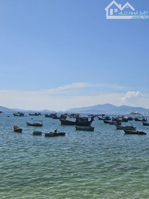 Bán lô đất mặt biển Nguyễn Cơ Thạch - 5