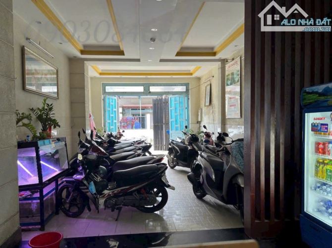 Bán gấp Khách sạn 5 tầng Nguyễn An Ninh giáp TTHC Dĩ An, DT 130m2 (4,6/5,3 x 27) giá 15 tỷ - 4
