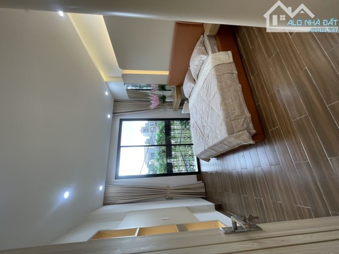BÁN NHÀ KIỆT TRẦN XUÂN LÊ , 3 TẦNG ,3 PHÒNG NGỦ ,CÓ CHỖ ĐẬU OTO - 4