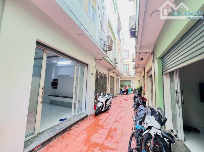 Spcc ❤️❤️❤️Còn sót lại Nhà 3 Tầng 👉GPXX cấp chính - Ngõ Đằng Hải - Vô Địch Trong Tầm Giá - 4