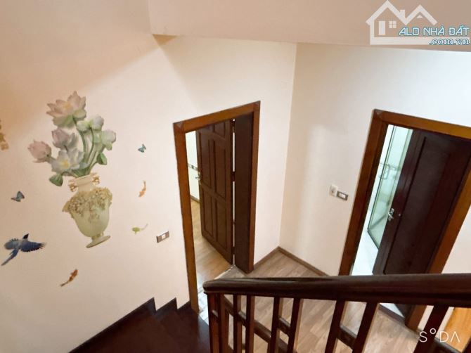 Biệt thự 132m2 MT7.2m Phố Cầu Giấy-4 Tầng Rộng Rãi,Ô Tô Đỗ Cửa Gần Phố,Kinh Doanh Đẹp - 4