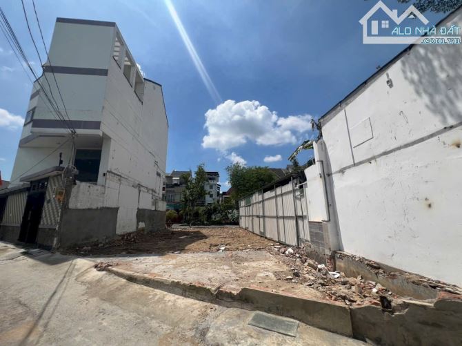 Bán lô đất 2 MT trước và sau đường số 27 khu Biệt Thự Bên sông,Phường Hiệp Bình Chánh - 4