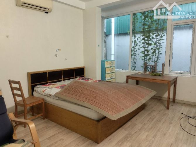 Bán nhà Đội Cấn gần chợ Cống Vị ngõ ba gác dân xây vuông đẹp 2 thoáng 55m giá 10.5 tỷ . - 4