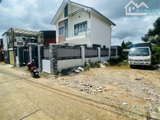 Đà Lạt - Đát villa - Mai Anh Đào - 200m2 - 6,8 tỷ - 4