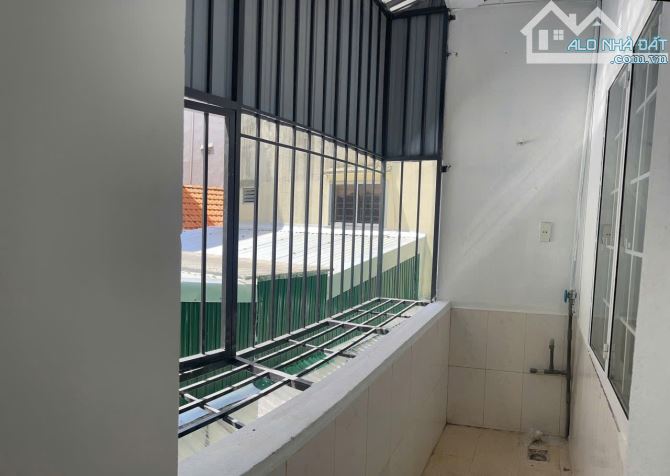 CHO THUÊ NHÀ 2 TẦNG  KIỆT NGUYỄN TRƯỜNG TỘ. HẢI CHÂU,ĐÀ NẴNG_10TR - 4