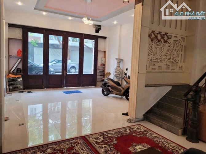 Nhà đẹp KĐT Vĩnh Điềm Trung 108mv ngang 6 * 3 tầng, sổ hoàn công, thoáng mát, 11 tỷ - 4
