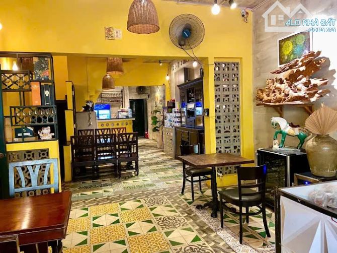 VIP - BIỆT THỰ HOÀNG VĂN THỤ, Q. PHÚ NHUẬN - 10M X 18M - 2 TẦNG SÂN VƯỜN - 4