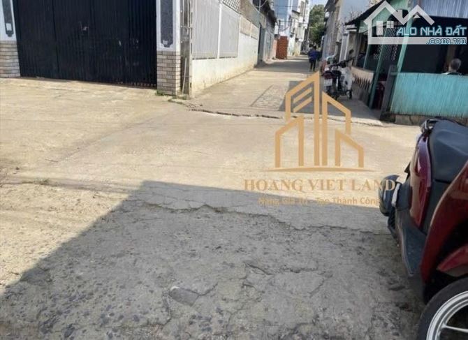 💥 [3TỶ550 - GIÁ RẺ] NHÀ GÓC 2 MẶT TIỀN HẺM 149 AMA KHÊ Cách Coopmart chỉ 1,5km - 4