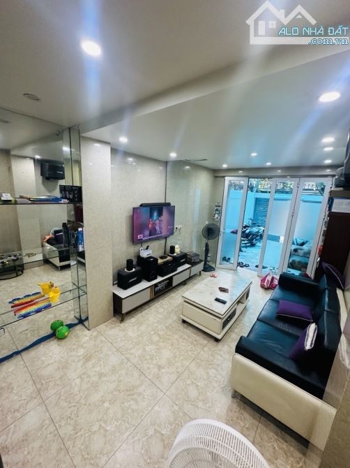 MẶT PHỐ DÂN XÂY OTO TRÁNH - FULL NỘI THẤT - Ô CHỜ THANG MÁY - BAY NHANH - 4