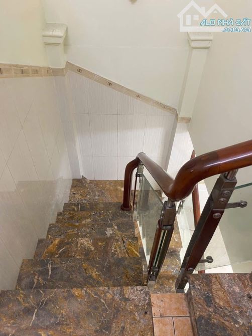 Nhà xây dựng kiên cố cứng cáp 1 lầu sổ hồng riêng ngay siêu thị metro quận 12 - 4