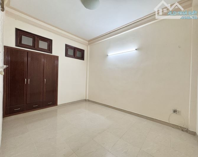 BÁN NHÀ MẶT TIỀN PHAN ĐĂNG LƯU – P3, TP. VT, VTRI GẦN BIỂN PHÙ HỢP Ở,ĐẦU TƯ GIÁ CHỈ 9 TỶ - 4