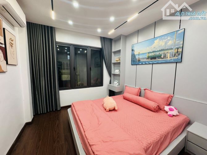 Nhà 4 tầng, 4 ngủ, 35m2, ngõ 377 Nguyễn Trãi, Tân Triều, nhỉnh 6 tỷ, sđcc, cách oto 40m. - 4