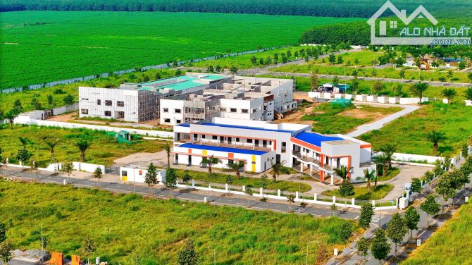 Đất nền sổ đỏ khu vực sân bay quốc tế Long Thành DT 5x20m2 giá 19.5 triệu/m2 - 4