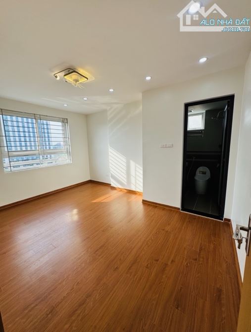 BÁN CĂN LÔ GÓC 2 MẶT THOÁNG TÒA 17T1 Vinaconex 3 Cương Kiên 80M2 - 6.9 TỶ - 3PN - FULL ĐỒ - 4