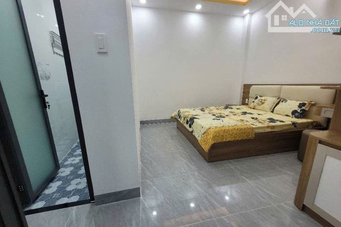 Bán nhà hẻm, Phan Văn Trị, Bình Thạnh, 47.5 m² (4m x 12m), 4 phòng ngủ - Giá 8.6 tỷ TL - 4