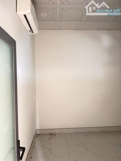 Bán nhà 2 tầng MT Giáp Văn Cương, cách biển Nguyễn Tất Thành 100m. - 4