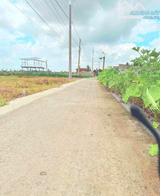 Siêu phẩm, 1640m2 đất chuyển thổ 2 mặt tiền cực đẹp, chỉ 900tr - 4
