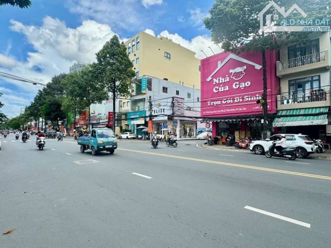 Cho thuê nhà góc 2 mặt tiền trung tâm cần thơ, ngang gần 9m, 1 trệt 2 lầu, vị trí đẹp - 4