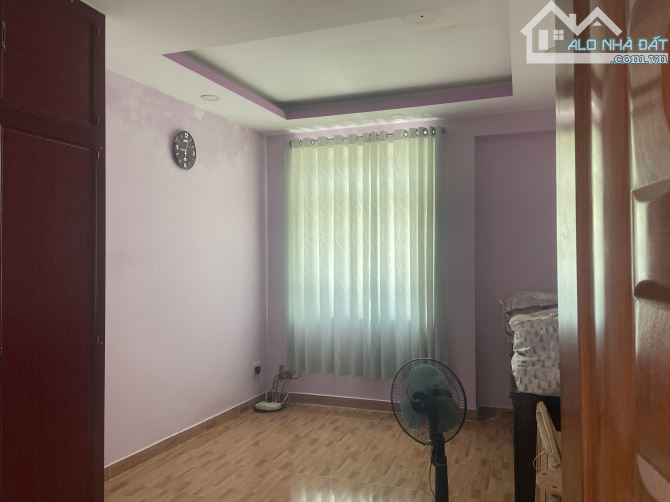 kèo thơm xuất hiện - Bán nhà Hẻm xe hơi - Nguyễn Bình DT:128m2= 5.50*25 - 4