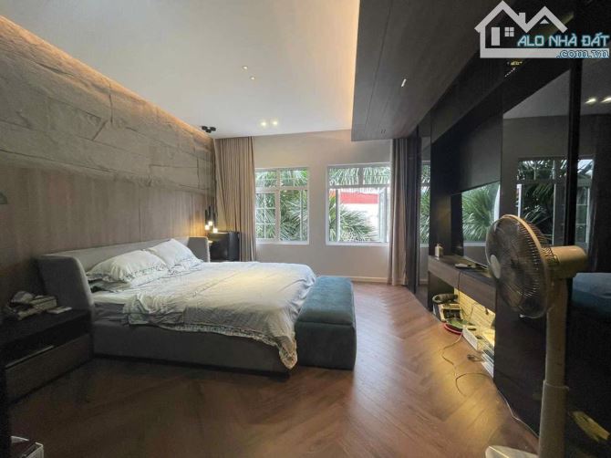 SIÊU PHẨM -TRẦN QUANG DIỆU – 48M² x 6 TẦNG, THANG MÁY, SÂN VƯỜN, NỘI THẤT SỊN-17TỶ - 4