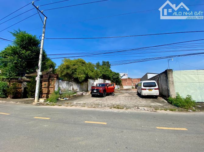 Bán lô đất 441m2 mặt tiền đường nhựa ngay cạnh bờ bao sông SG, cách QL 13 300m - 4