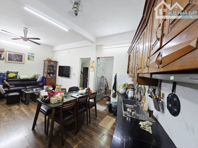 nhà đẹp sài đồng long biên 2 mặt thoáng vĩnh viễn tiện ích ngập tràn sổ đỏ chính chủ 6,9ti - 4