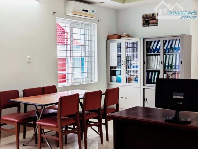 tòa nhà chính chủ 5 tầng, 2 mặt tiền đường cách biển Bãi Trước 600m, bãi tắm Thuỳ Vân VT - 4