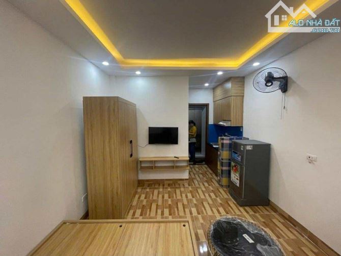 Căn hộ dịch vụ Nguyễn Trãi - Thanh Xuân 56m x 7T - 11 phòng khép kín, thang máy - 4