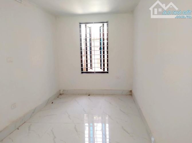 Chính chủ! Bán nhà Quang Trungô tô cách 10m,58x4T, giá rẻ ,Vị trí  trung tâm           , - 4