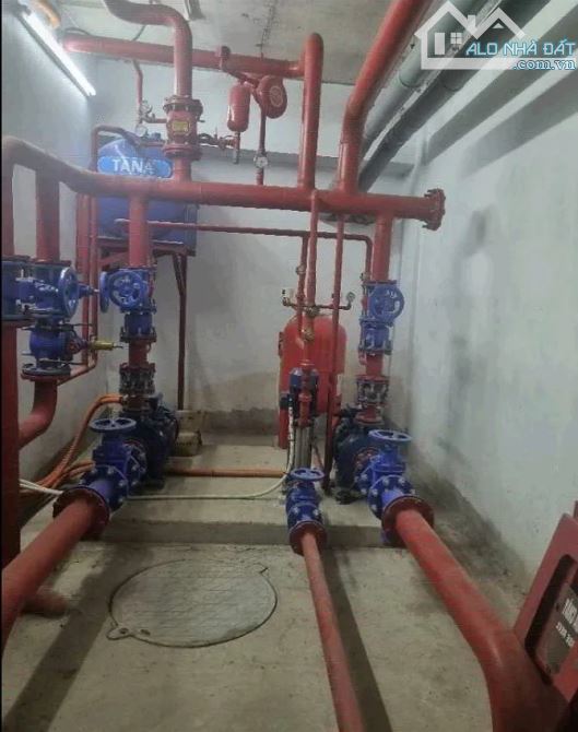 Toà văn phòng Lạc Long Quân 288m 7 tầng +1 hầm MT 16m  125 tỷ ô tô tránh dòng tiền 200tr/t - 4