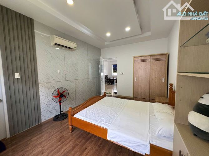 Biệt thự đã có sổ OCEAN VIEW - Nam Nha Trang - DTSD 450mv nội thất cao cấp, 30 tỷ - 4