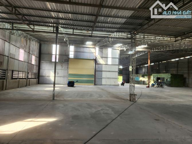 *Cho thuê kho xưởng*1800m2 gần đường Nguyễn Duy Trinh, Phú Hữu, Quận 9 - 4