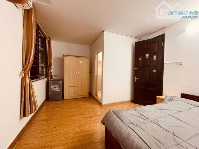 Cho Thuê CCMN Ngõ 111 Xuân Diệu Tây Hồ 25m2 Studio Ban Công Cửa Sổ Vskk Thang Bộ Full Đồ - 4