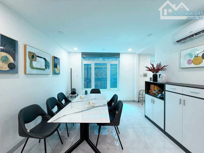 Bán nhà Bình Thạnh hẻm xe hơi 117 Nguyễn Hữu Cảnh - 4x18m 3 tầng sát Quận 1 Full nội thất - 4