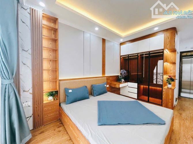 SIÊU PHẨM - HOÀNG MAI - THANG MÁY XÂY MỚI - FULL NỘI THẤT ĐẸP NHƯ KHÁCH SẠN NHỈNH  8 ĐỒNG - 4