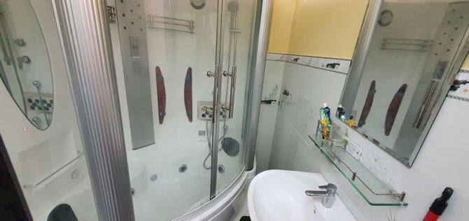 bán căn hộ dịch vụ 1 Trệt 4 lầu , có 24 phòng - hẻm 1 Sẹc Lã Xuân oai. TNPA, Q9 - 4
